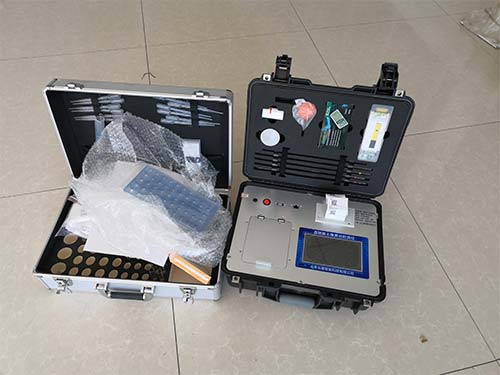 土壤养分检测仪